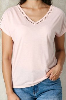 Блуза з віскози з мереживними вставками - пастельний рожевий