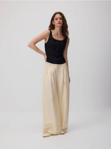 Reserved - Широкі штани з високим вмістом льону - пшеничний - 862EV-12X