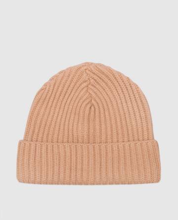 Бежевая шапка из кашемира