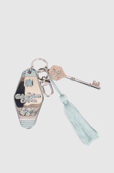 Серебристый брелок Hotel Keychain