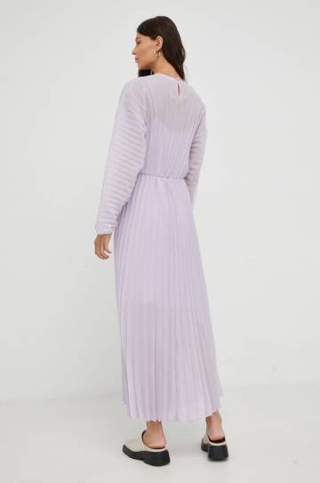 Платье Samsoe Samsoe цвет фиолетовый maxi расклешённое Платье Samsoe Samsoe цвет фиолетовый maxi расклешённое