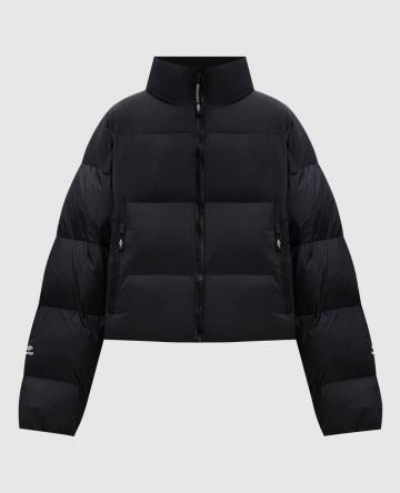 Черная укороченная куртка Ski Cropped Puffer с логотипом Черная укороченная куртка Ski Cropped Puffer с логотипом