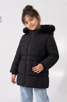 Стьобана куртка puffer з капюшоном і хутром - чорний