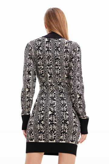 Платье Desigual цвет чёрный mini облегающее Платье Desigual цвет чёрный mini облегающее