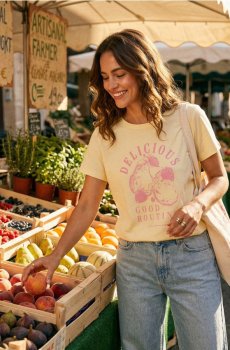 Бавовняна футболка з принтом - жовтий