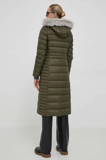 Пуховая куртка Tommy Hilfiger женская цвет коричневый переходная Пуховая куртка Tommy Hilfiger женская цвет коричневый переходная