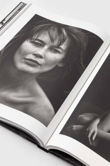 Альбом Taschen GmbH Untold Stories - Peter Lindbergh by Felix KramerWim Wenders, English Альбом Taschen GmbH Untold Stories - Peter Lindbergh by Felix KramerWim Wenders, English