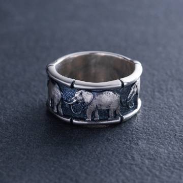 Серебряное кольцо "Слоны" 112727 Серебряное кольцо "Слоны" 112727