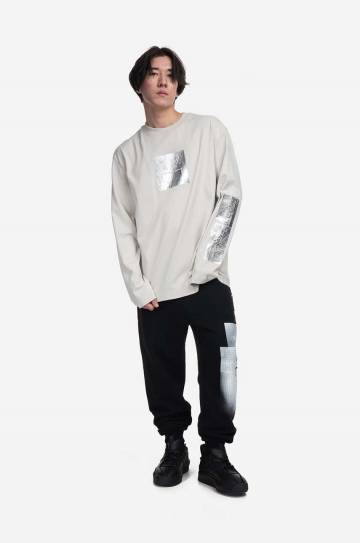 Хлопковый лонгслив A-COLD-WALL* Foil Grid LS T-Shirt цвет серый с принтом ACWMTS111-BONE Хлопковый лонгслив A-COLD-WALL* Foil Grid LS T-Shirt цвет серый с принтом ACWMTS111-BONE