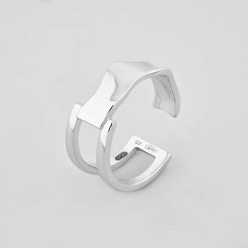 Серебряное кольцо Minimal 10392-16,0р Серебряное кольцо Minimal 10392-16,0р