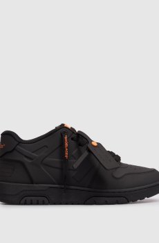 Черные кроссовки Out Of Office Molded