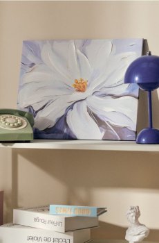 Декоративна картина з мотивом квітки - різнобарвний