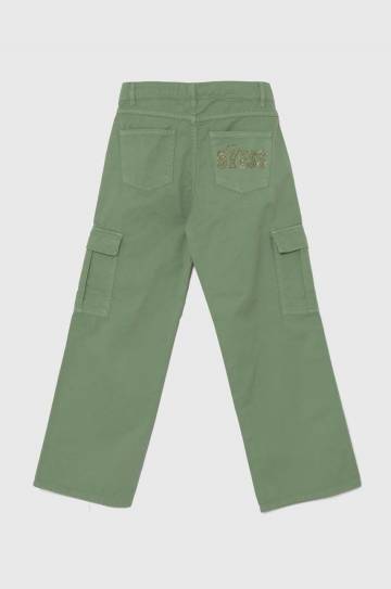 Детские хлопковые брюки Guess цвет зелёный однотонные