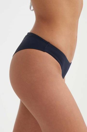 Купальные трусы Tommy Hilfiger цвет синий UW0UW05304 Купальные трусы Tommy Hilfiger цвет синий UW0UW05304