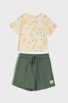 Комплект із футболки з шортами - різнобарвний