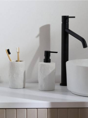 Дозатор для мила - білий