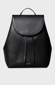 Женский черный рюкзак FOIL LOGO FLAP Черный ONESIZE Calvin Klein LV04F3297G