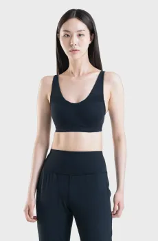 Женский черный топ UA SmartForm Evolution Mid Черный XS Under Armour 1373826-001