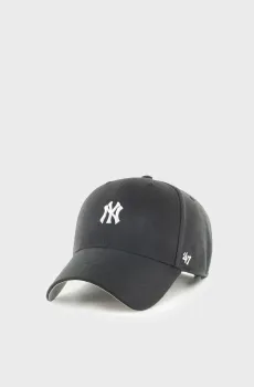 Черная кепка YANKEES BASE RUNNER SNAP Черный ONESIZE 47 Brand BRMPS17WBP-BKA