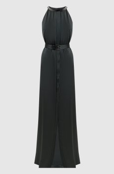 Зеленое платье с поясом