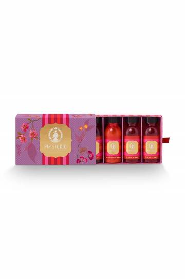 Мини набор косметики Pip Studio Travelset Tea Leaves 4 шт Мини набор косметики Pip Studio Travelset Tea Leaves 4 шт