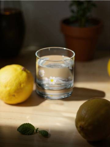 Келих - білий