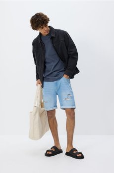 Reserved - Джинсові шорти slim fit - синій - 8577H-05J