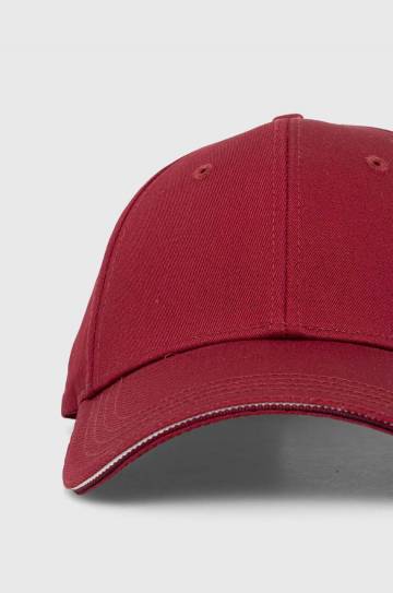 Хлопковая кепка Tommy Hilfiger цвет бордовый однотонная Хлопковая кепка Tommy Hilfiger цвет бордовый однотонная