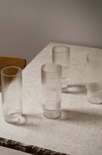 Набор стаканов для коктейлей ferm LIVING Ripple Long Drink Glasses 4 шт Набор стаканов для коктейлей ferm LIVING Ripple Long Drink Glasses 4 шт