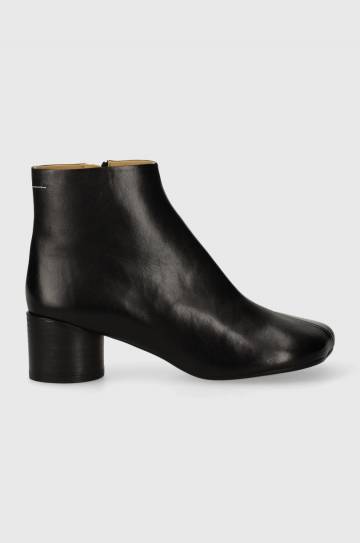 Кожаные полусапожки MM6 Maison Margiela Ankle Boots женские цвет чёрный каблук кирпичик S59WU0234 Кожаные полусапожки MM6 Maison Margiela Ankle Boots женские цвет чёрный каблук кирпичик S59WU0234