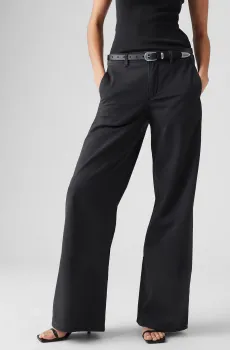 Женские черные брюки Черный 25-31 Levi’s® A8700;0001
