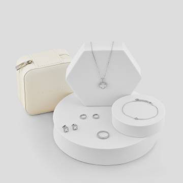 Ювелирный комплект украшения Minimal С-11 Ювелирный комплект украшения Minimal С-11