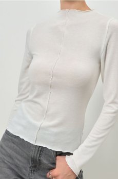 Топ з оборками - кремовий