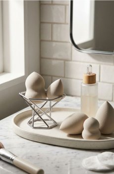 Спонжі для макіяжу зі стояком, набір 6 шт. - різнобарвний