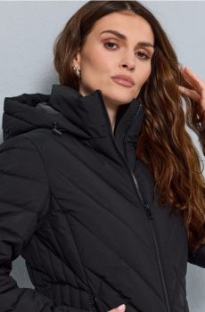 Квітована куртка puffer з капюшоном - чорний
