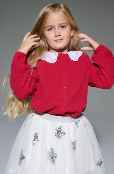 Бавовняна блузка з ажурним комірцем - червоний