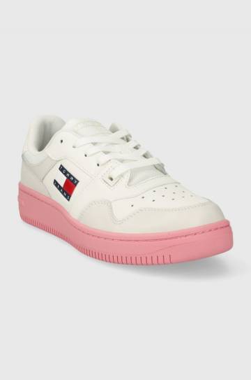 Кожаные кроссовки Tommy Jeans TJW RETRO BASKET ESS цвет белый EN0EN02505 Кожаные кроссовки Tommy Jeans TJW RETRO BASKET ESS цвет белый EN0EN02505
