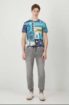 Футболка Medicine