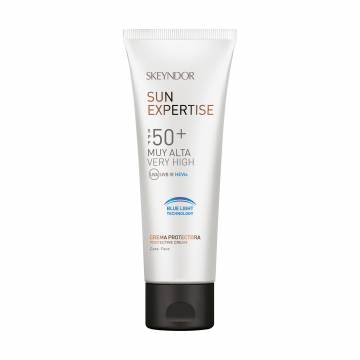 Солнцезащитный крем для лица Skeyndor Sun Expertise Blue Light Protective Cream SPF 50+, 75 мл Солнцезащитный крем для лица Skeyndor Sun Expertise Blue Light Protective Cream SPF 50+, 75 мл