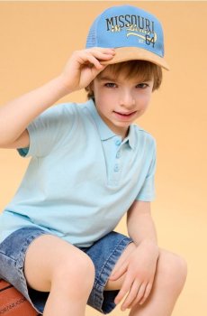 Бейсболка - темно-синій