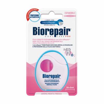 Расширяющаяся зубная нить-флосс Biorepair Oral Care Pro Защита десен с гидроксиапатитом и гиалуроновой кислотой, 30 м Расширяющаяся зубная нить-флосс Biorepair Oral Care Pro Защита десен с гидроксиапатитом и гиалуроновой кислотой, 30 м