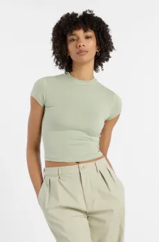 Женская оливковая футболка Define Fitted Оливковый 43-46 New Balance WT51126OVN