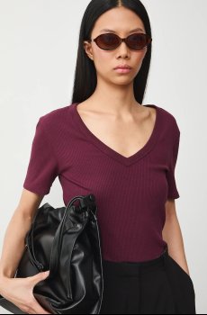 Футболка Medicine