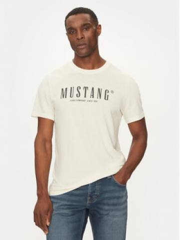 Mustang Футболка Austin 1016264 Écru Regular Fit Mustang Футболка Austin 1016264 Écru Regular Fit
