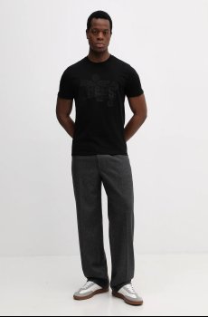 Хлопковая футболка Guess