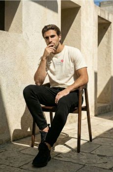 Бавовняна футболка comfort з коротким рукавом - кремовий