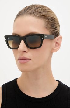 Солнцезащитные очки Ray-Ban