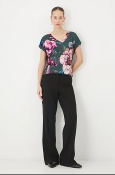 Футболка Medicine