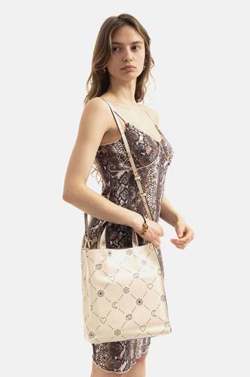 Кожаная сумочка Marni цвет бежевый SHMP0018U4.P4599.00W12-cream Кожаная сумочка Marni цвет бежевый SHMP0018U4.P4599.00W12-cream