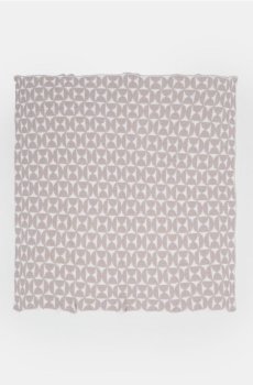 Плед з декоративним візерунком - бежевий